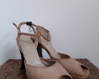 Vintage 90s peep toe heels size 6