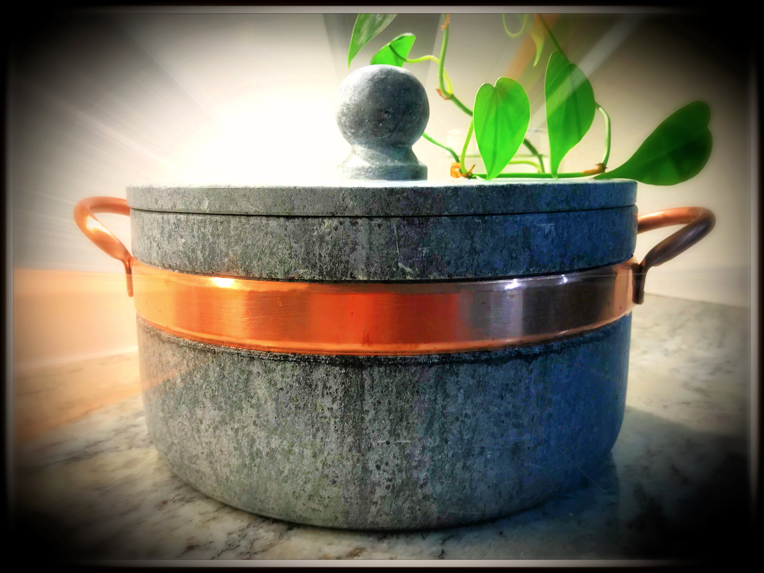 Soapstone Cookware Pot 3.0 Liters/3.2 Quart 