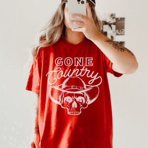 Gone Country Comfort Colors Shirt Vintage Style Graphic Tee Short Sleeve Crewneck T-shirt