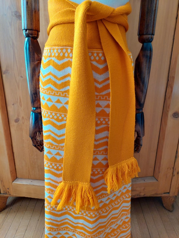 70s Sant Angelo knit rare orange cream skirt - image 7