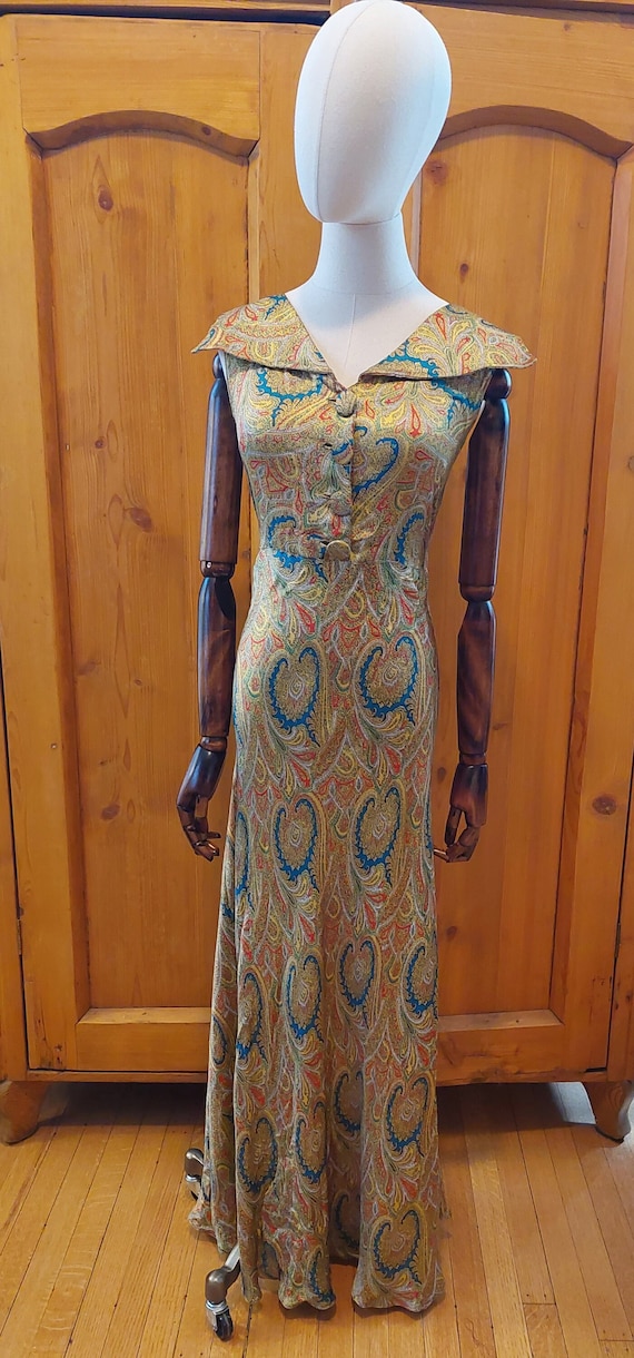 Buy 30s Gold Paisley Bias Cut Gown Online in India