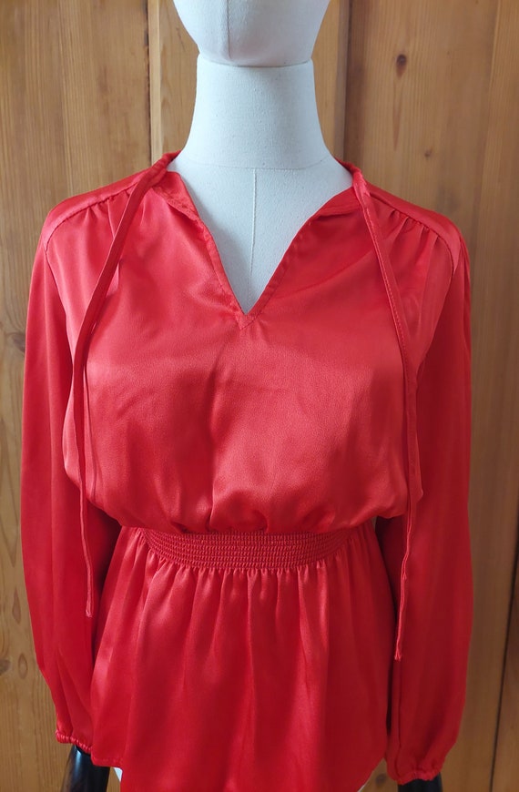 Vintage 70s red satin gathered waist blouse by by… - image 7