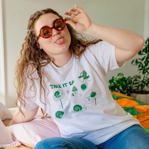 Take It Easy Tee, Cotton T-Shirt, Snails, Cottagecore, Hand Printed Shirt, Silk Screen Print, Graphic Tees, Positive Vibes, Unisex