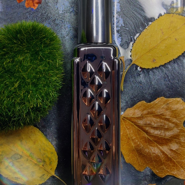 Artisan Perfume Oil "Silver Rainwater" (Oak Hazelnut, Juniper, Mimosa)