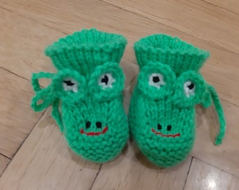 Babyschuhe Strickschuhe grün Frosch