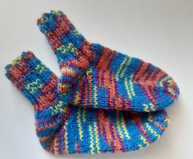 Baby socks knitted first socks 10 cm 3-6 months türkis orange bunt