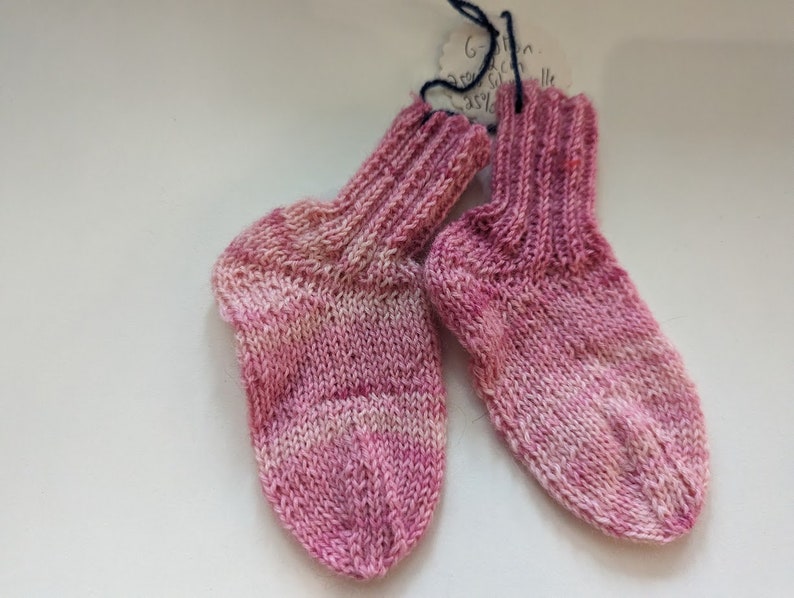 Babysocken gestrickt 12 cm 6-9 Monate Gr. 18/19 rosa meliert