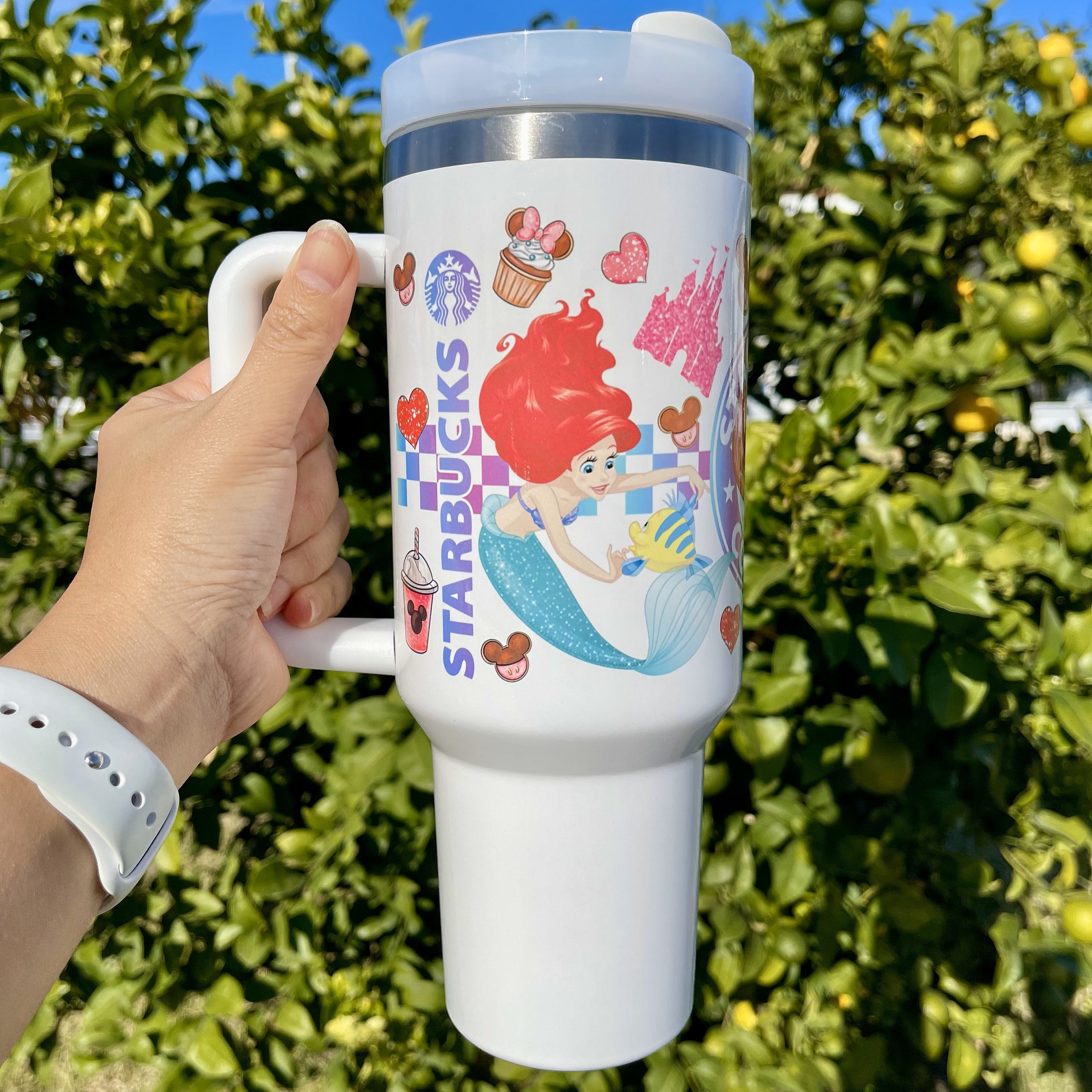 Starbucks Ariel Challenge: Tiktok'S Latest Beauty Trend - kdftnf0