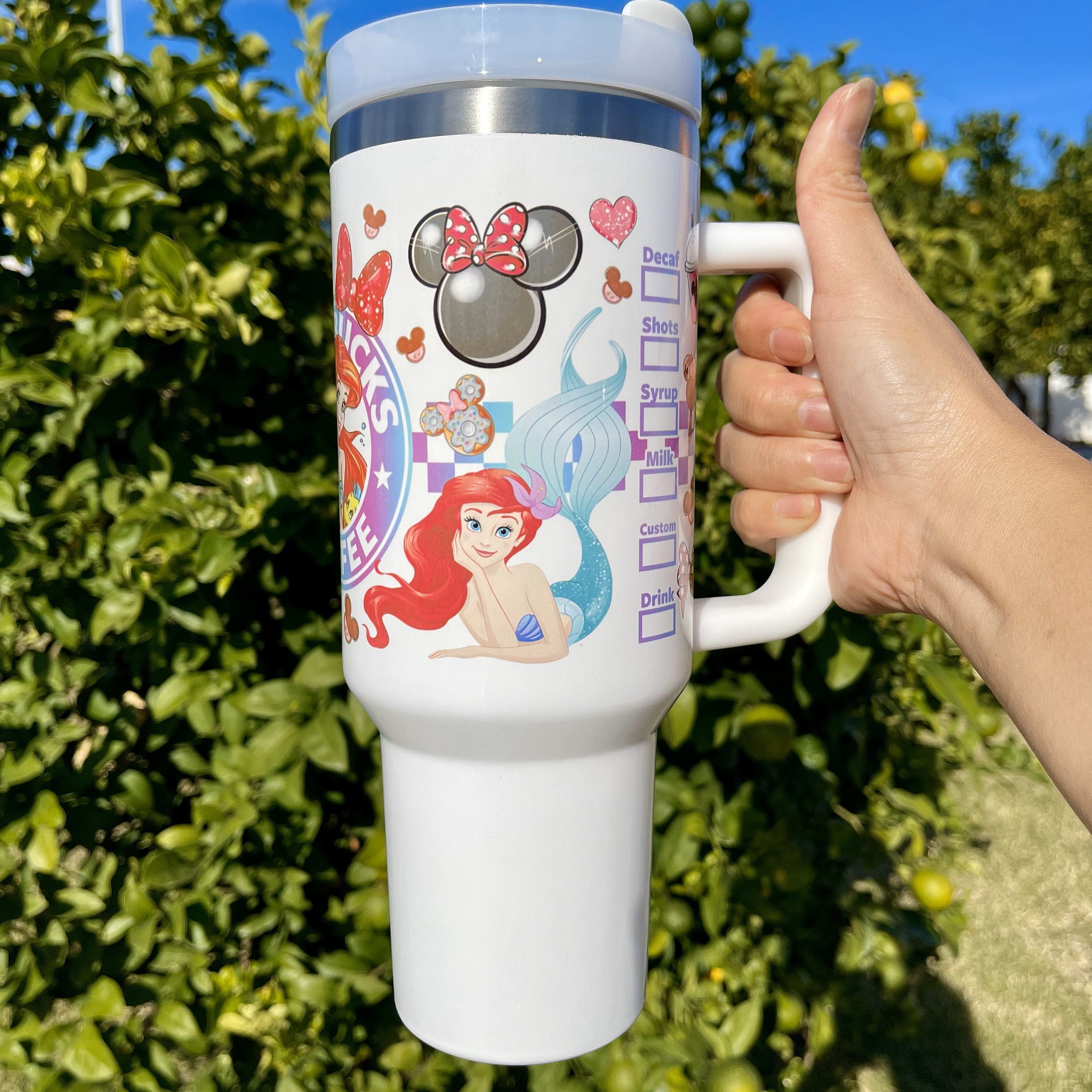 Starbucks Ariel Challenge: Tiktok'S Latest Beauty Trend - 4l4yjl9