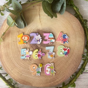 Animal Themed Number Buttons, Numbers 0 to 9, Animal Number Wooden Buttons, Craft Button Supplies, Wooden Craft Buttons, Buttons for Crafts.