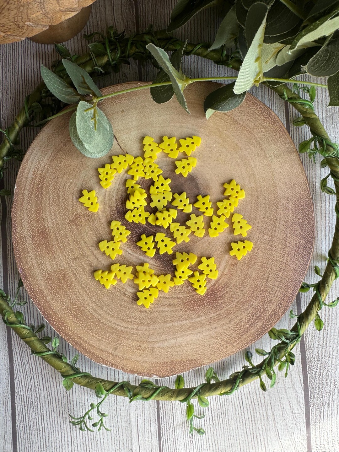 Pack of 10 Yellow Tree Buttons, Tree Resin Buttons, Craft Button ...