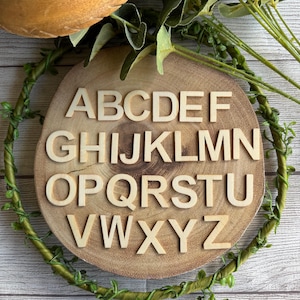 Adornos de letras de madera de la A a la Z, adornos de letras, adornos para manualidades, letras de madera para manualidades, adornos para manualidades.