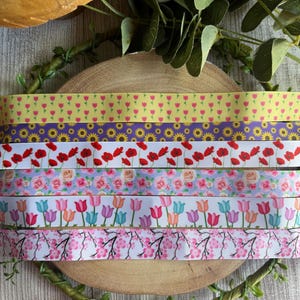 Bloementhemalint, bloemenlint voor knutselen, tulpenlint, klaprooslint, rozenlint, zonnebloemlint, bloesemlint, knutsellinten.