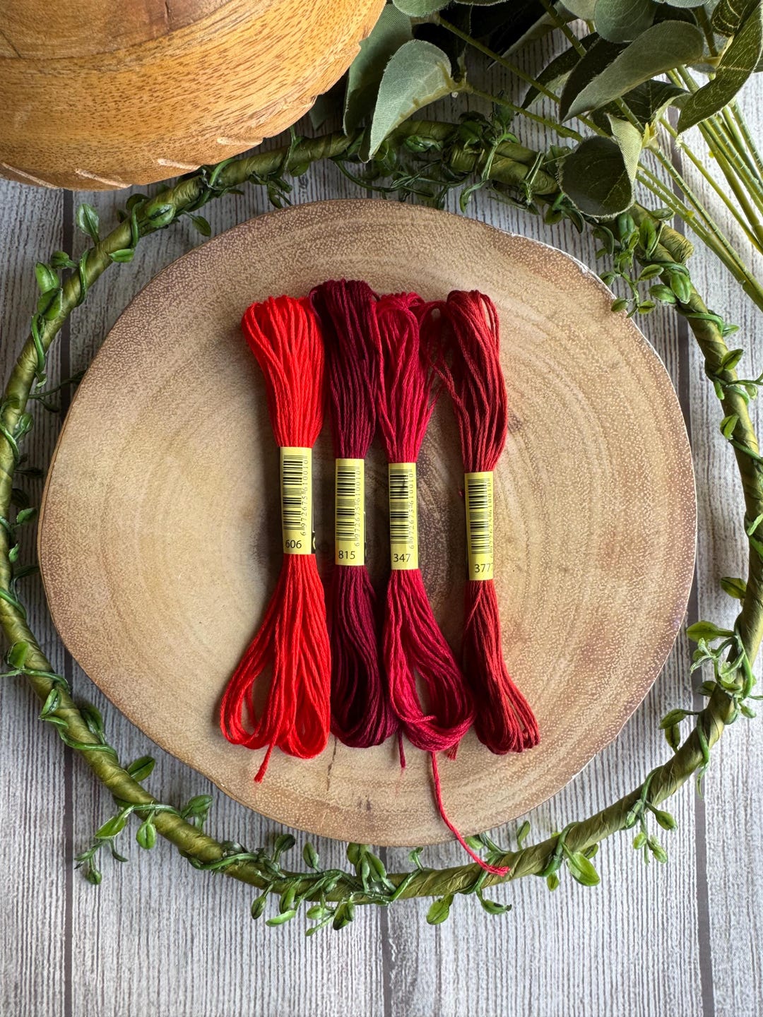 Threads For Reds Red Shade Embroidery Threads, Embroidery Floss, 8 Metre Embroidery ...