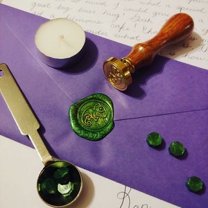 Handwritten letter in cursive or print from a princess.