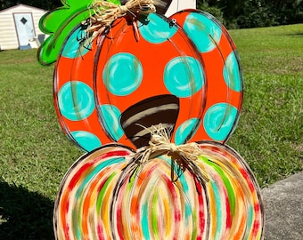 Double stack pumpkin door hanger
