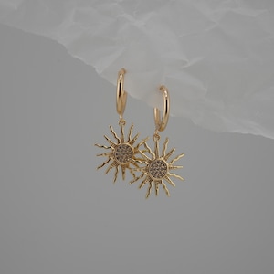 Gold Sunburst Hoop Earrings – Dainty Celestial Jewelry with Sparkling Crystals, Bold Statement Piece for Everyday Radiance