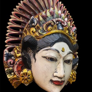 20CM Balinees vrouwenmasker | Antiek wandmasker | Vintage masker | Handgeschilderd houten masker | Houten sculptuur | Indonesisch muurmasker | Muurdecoratie