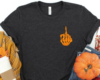 Camiseta con esqueleto de dedo medio / Camiseta sarcástica espeluznante / Camiseta divertida de Halloween / Camiseta gótica de otoño / Camiseta con mano de esqueleto / Camiseta con gráfico atrevido