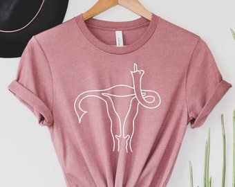 Camiseta con el dedo medio en el útero, camiseta a favor de la libertad de elección, camiseta feminista, camiseta con el poder femenino, camiseta con el dedo medio, camiseta a favor de la libertad de elección para mujeres, derechos de las mujeres