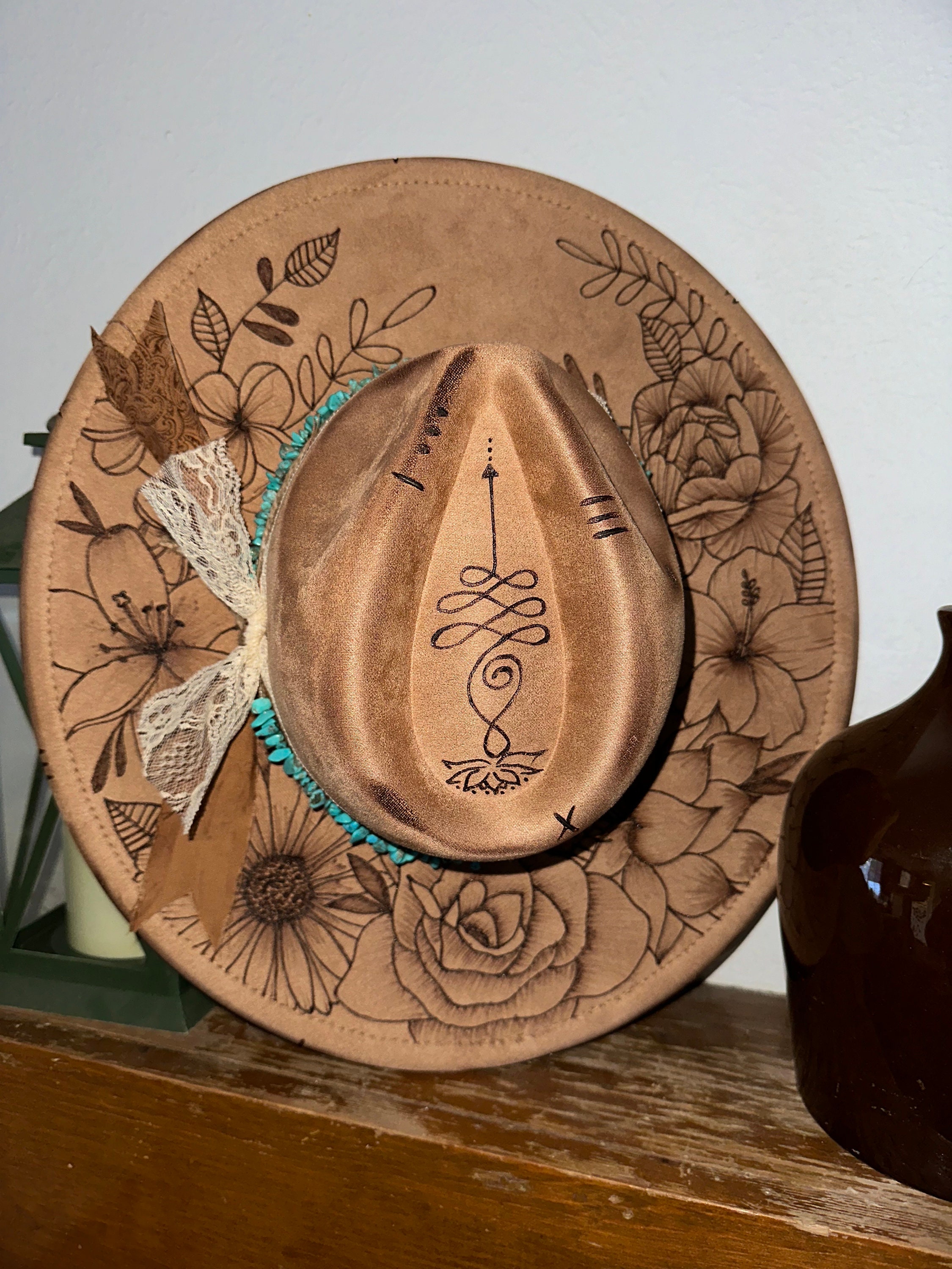 Brown Felt Cowboy Hat with White Lace and Turquoise Accents. Hand engraved Amazon.com: Women Men Vintage Western Cowboy Hats - PU  main image 4