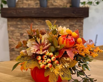 Floral Pumpkin Thanksgiving Centerpiece: Autumn Home Decor