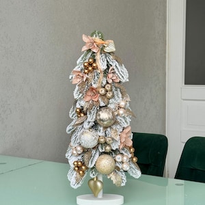 Centro de mesa de mini árbol de Navidad hecho a mano: decoración navideña rústica
