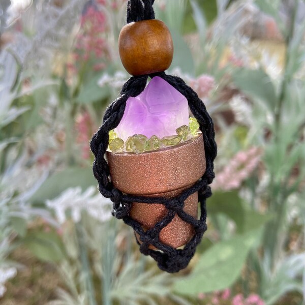Macrame Amethyst Crystal Flower Pot Necklace