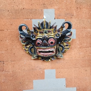 22cm  Wooden Barong Mask , Barong Mask , Balinese Mythology , Wooden Mask , Wall Decor , Home Decor , Birthday Gift
