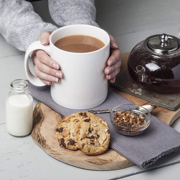 Extra Large 1.3 Pint Big Mug Perfect for Tea and Coffee Lovers, White Porcelain Cup, Perfect Christmas Gift