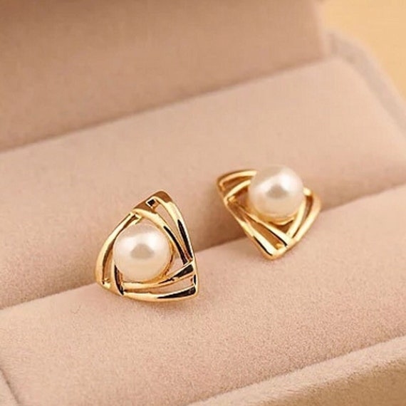 Antique and Vintage Estate Earrings in 2023 | Pearl earrings designs, Pearl  and diamond earrings, Gold earrings designs