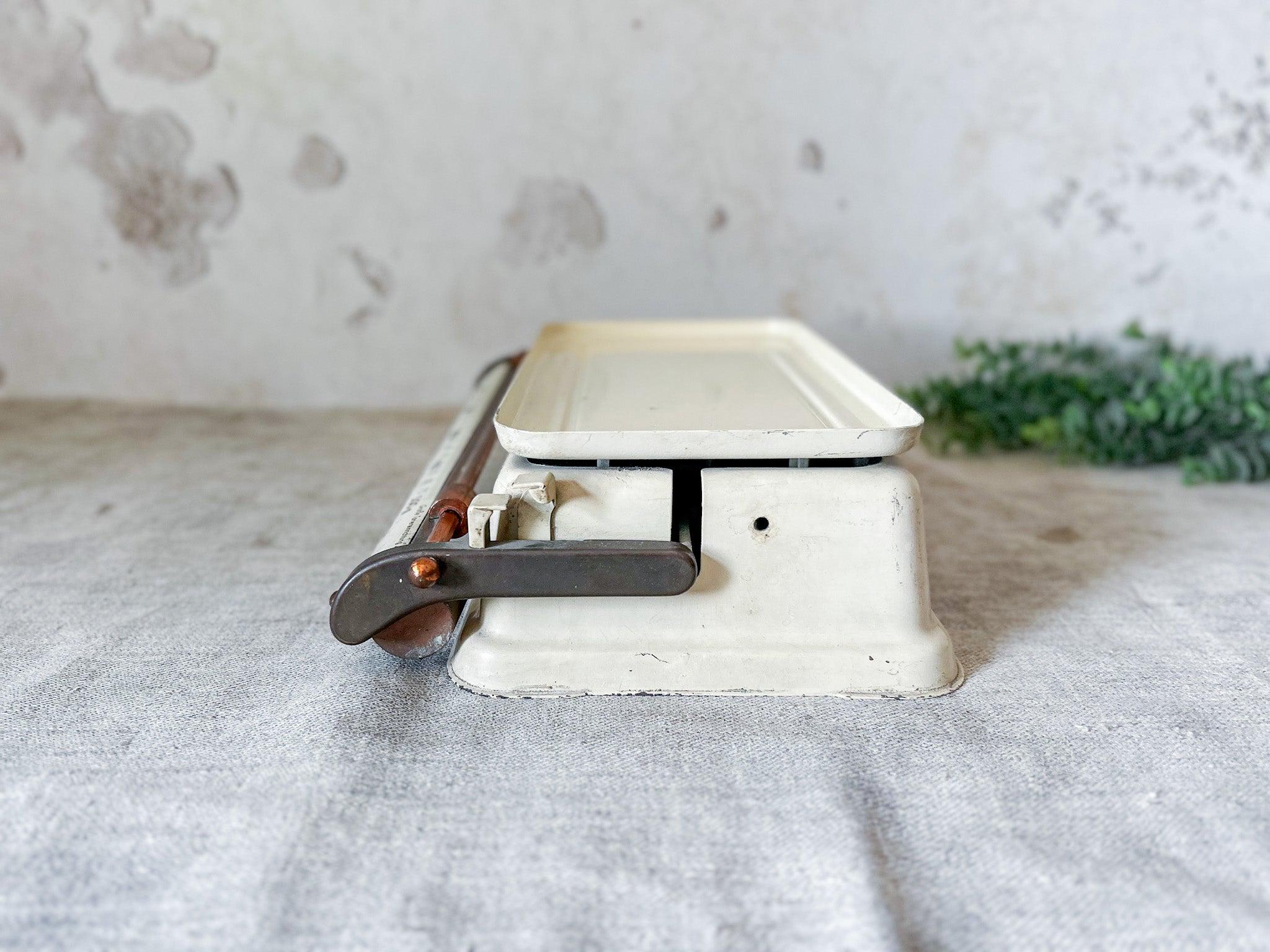 Balance de ménage Soehnle vintage en plastique