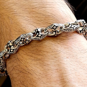 Unique Artisan Oxidised Silver Bracelet with Intricate Design-Statement Piece:Elegant Sterling Silver Chain Bracelet