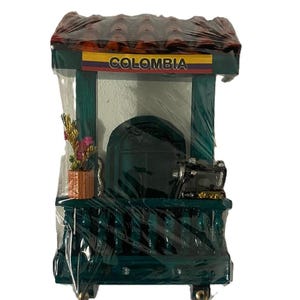 Casita Encanto llavero de Colombia  / Colombian house keyholder