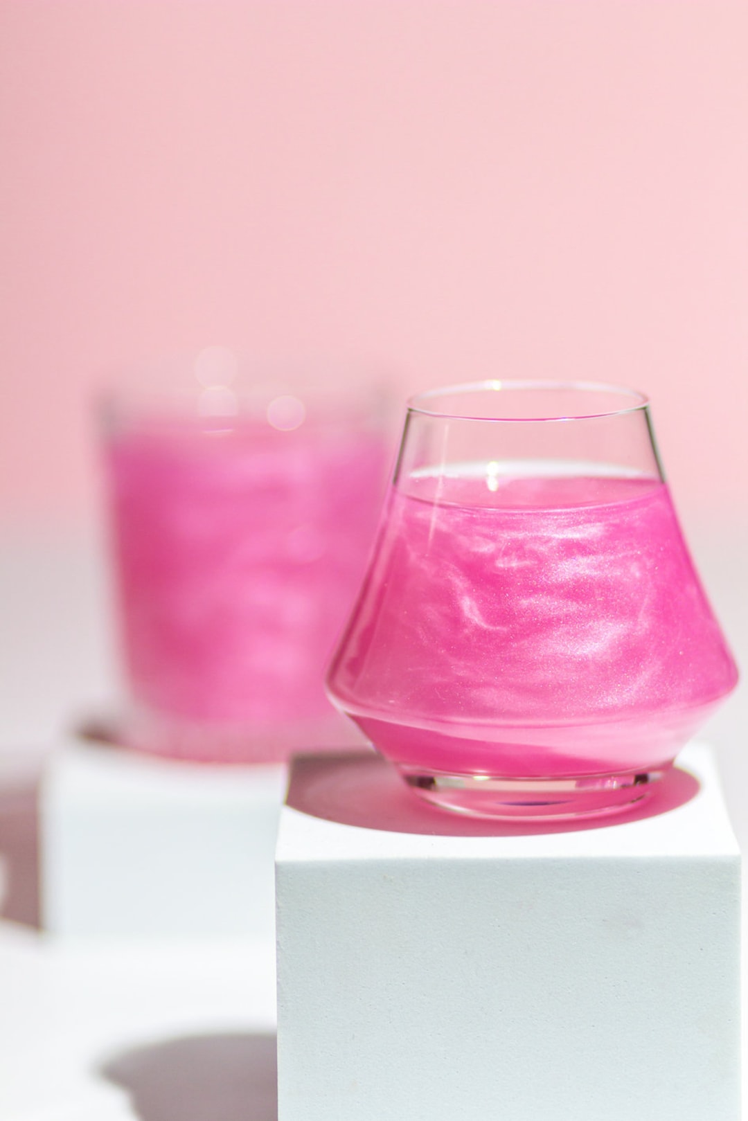Edible Beverage Glitter by Drinks That Sparkle in Pink Sapphire Edible