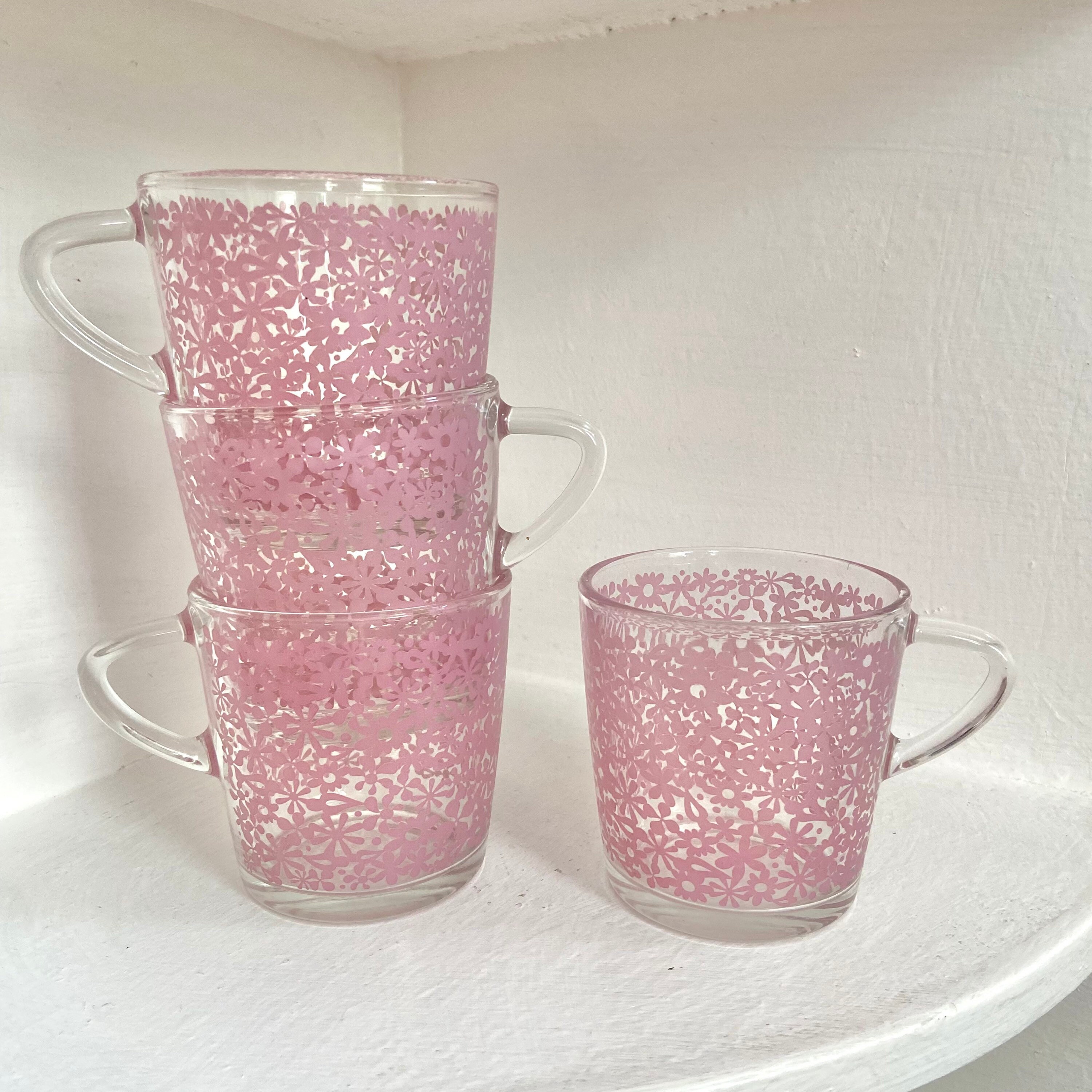 Vintage IKEA Godta Glas rosa Blumen Tassen | 4er-Set | Hergestellt in Frankreich | Teetassen | Klarglas | Muster im Ruhestand