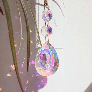 Feng Shui Suncatcher Crystal - Aurora Borealis Suncatcher Prism - Window Hanging