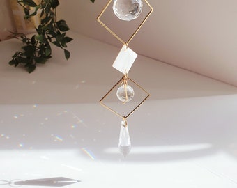 Feng Shui SQUARE crystal suncatcher and natural mother-of-pearl - Brass decoration to hang - Minimalist - Magical original gift