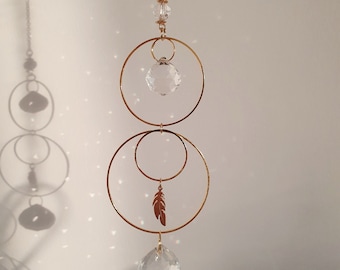 Mini Suncatcher SERAPH – Attrape soleil Cristal Feng Shui à suspendre – Cadeau spirituel et lumineux à offrir à une femme
