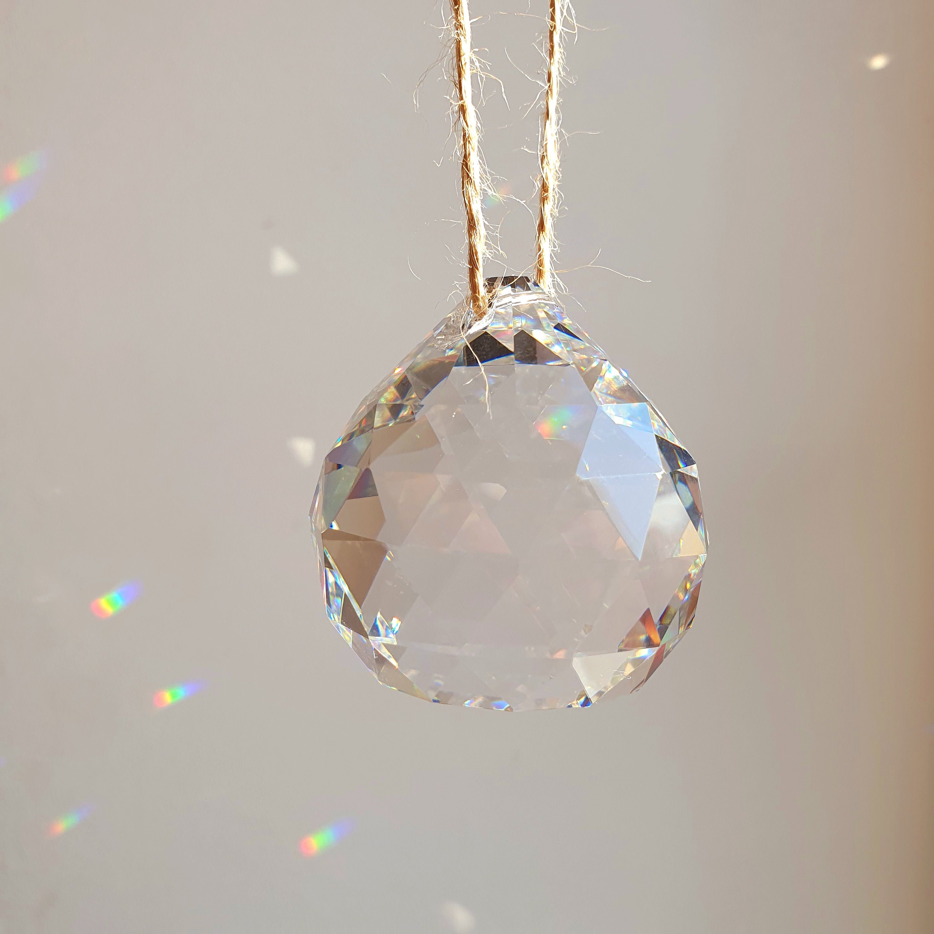 Boule cristal attrape-soleil à Facettes 30 mm Fourniture Suncatcher DIY ou  mobile Boule Disco à facettes -  France