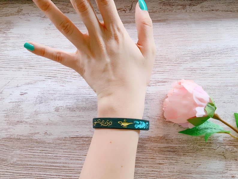 rubber wristband bracelet Not a price to be won Cartoon Princess Lamp image 1