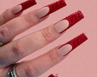 Holiday nails| press ons| press on nails| red sweater nails| french nails| Sweater nails