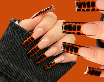 Halloween nails| Halloween press on nails| press ons| press on nails| orange nails| long square nails