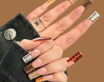 Fall press on nails | press ons | long press ons | press on nails | brown press on nails | nails