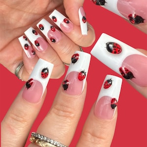 Ladybug nails | ladybug press ons | 3d press on nails | summer nails | spring nails | press on nails | press ons | trendy press ons