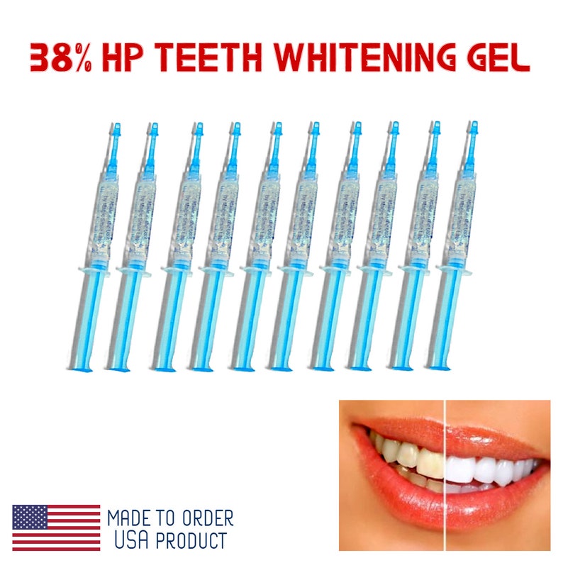Pode incluir: Um conjunto de seringas de gel branqueador de dentes com detalhes azuis e brancos. O texto "38% HP TEETH WHITENING GEL" &eacute; exibido no topo. Uma imagem de antes e depois do branqueamento dent&aacute;rio &eacute; mostrada na parte inferior.