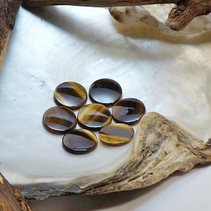 Viele Tigerauge feine Stein Token Mineralkristalle Naturstein Kreation handgefertigten Schmuck