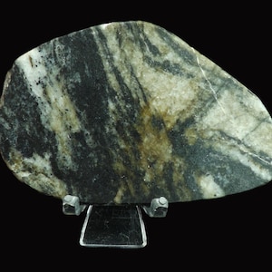 Svabite, Powellite, Natural Raw Stone Slab, Slab/Slice, Stone Cutting, Craftsmanship, Lapidary, UV, Minerals from Sweden