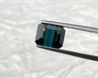 Natural tourmaline 2.97ct octagon 9x7mm Dark Blue tourmaline octagon Blue tourmaline faceted gemstone deep indicolite color loose tourmaline