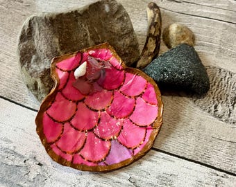 Scallop Shell trinket dish, decoupaged with pink and purple mermaid scale detail, Seaglass and shell, fished with a copper edge